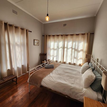 Karoo Leeu Self Catering Villa Oudtshoorn Luaran gambar