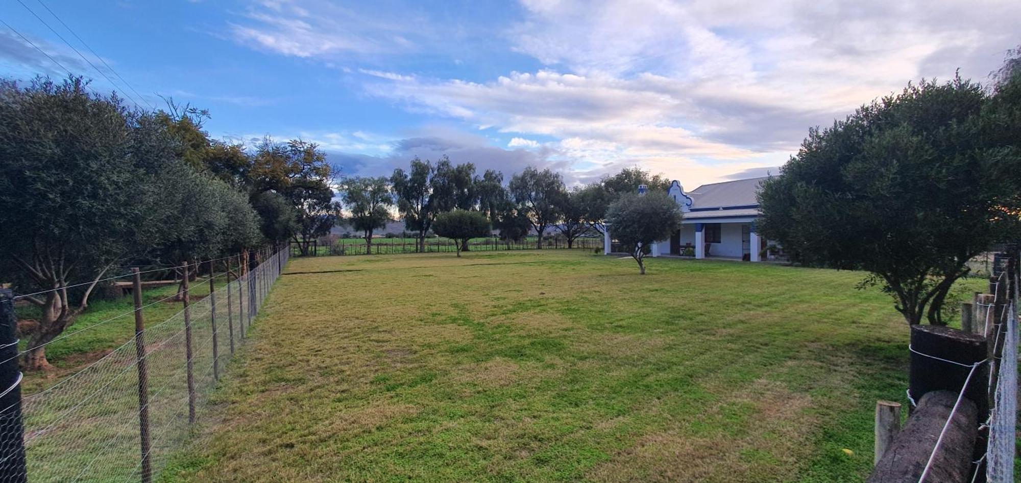 Karoo Leeu Self Catering Villa Oudtshoorn Luaran gambar
