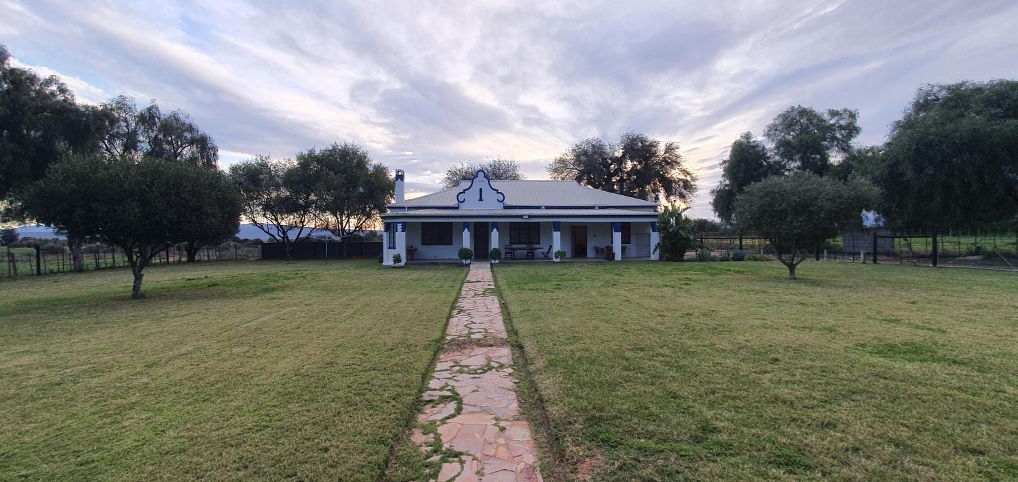 Karoo Leeu Self Catering Villa Oudtshoorn Luaran gambar