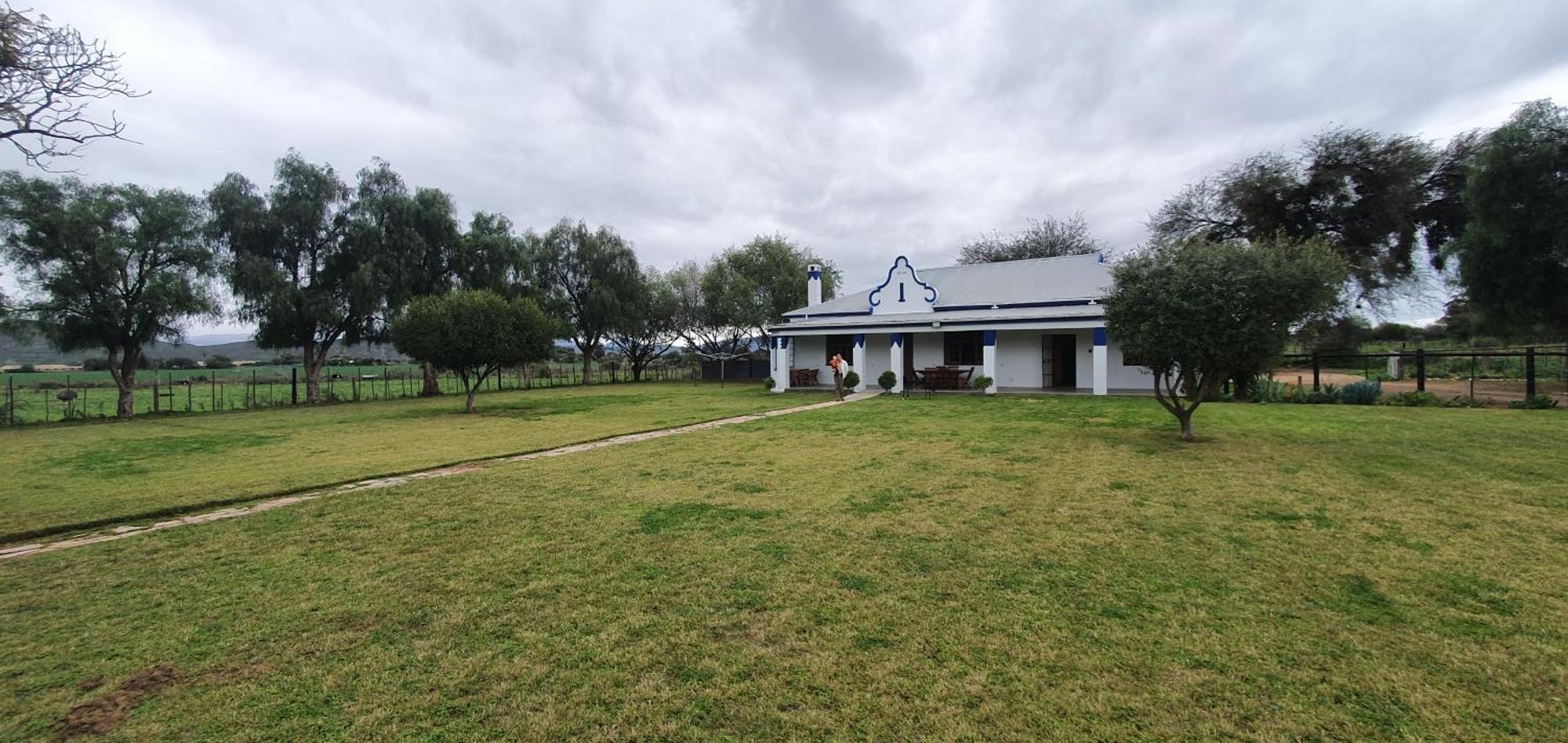 Karoo Leeu Self Catering Villa Oudtshoorn Luaran gambar