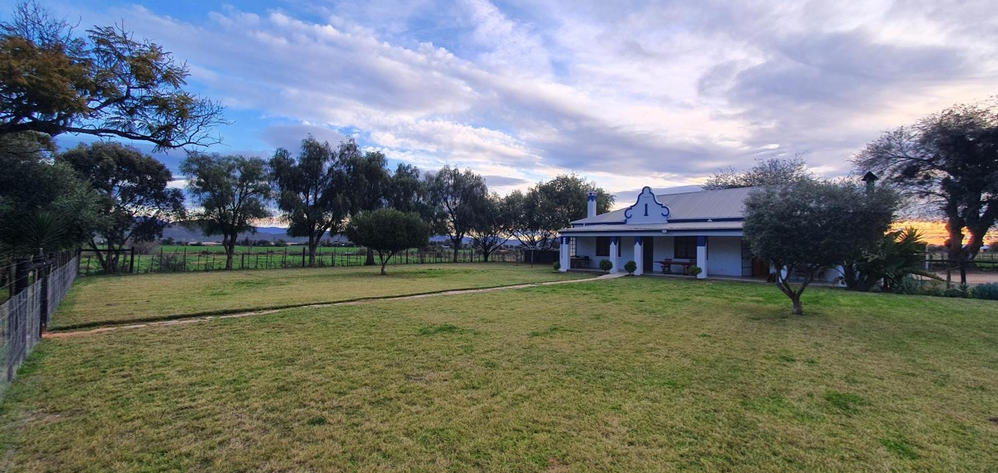 Karoo Leeu Self Catering Villa Oudtshoorn Luaran gambar