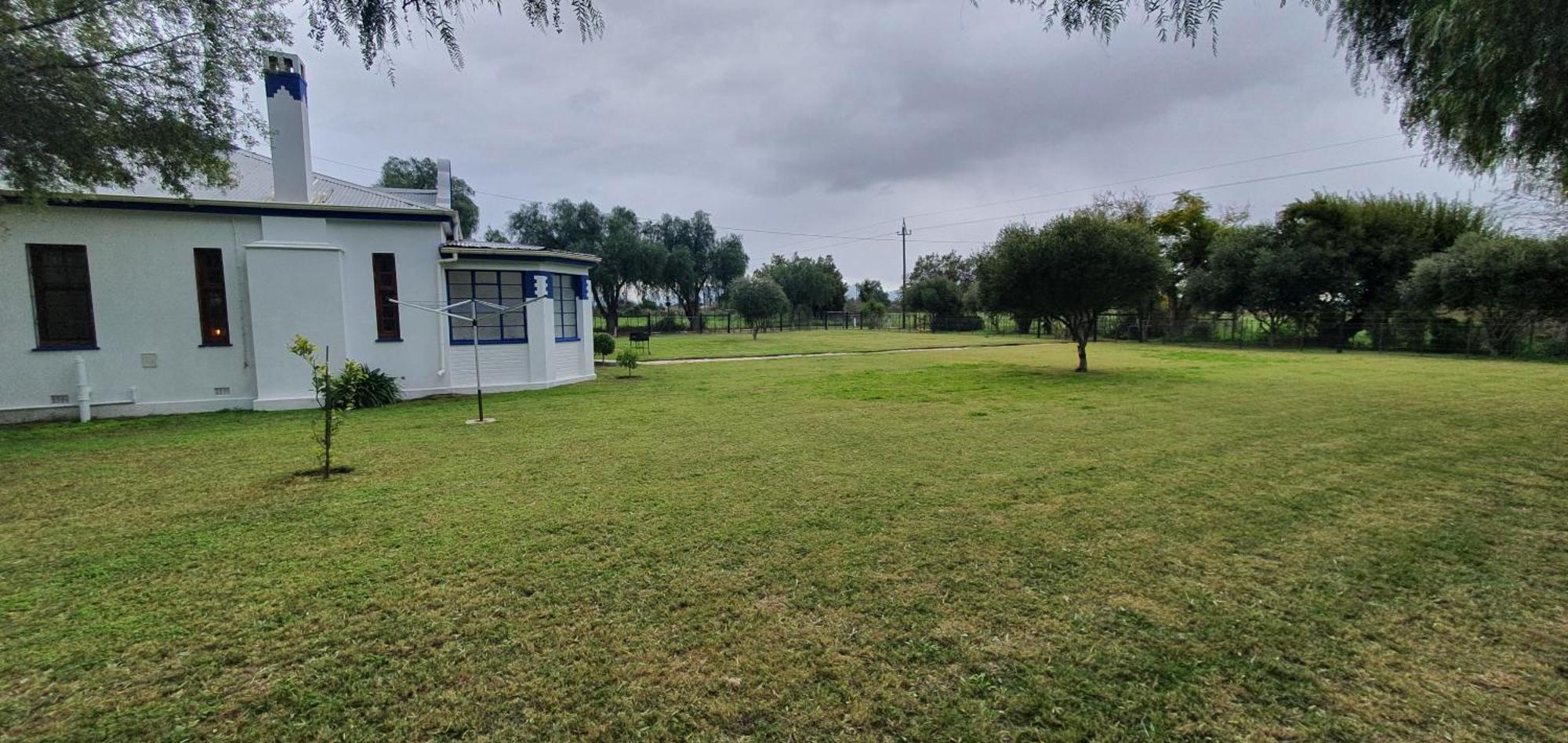 Karoo Leeu Self Catering Villa Oudtshoorn Luaran gambar