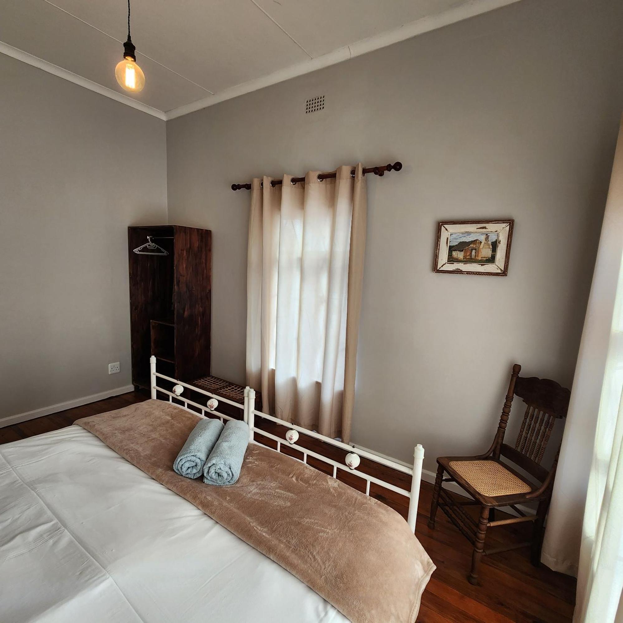 Karoo Leeu Self Catering Villa Oudtshoorn Luaran gambar