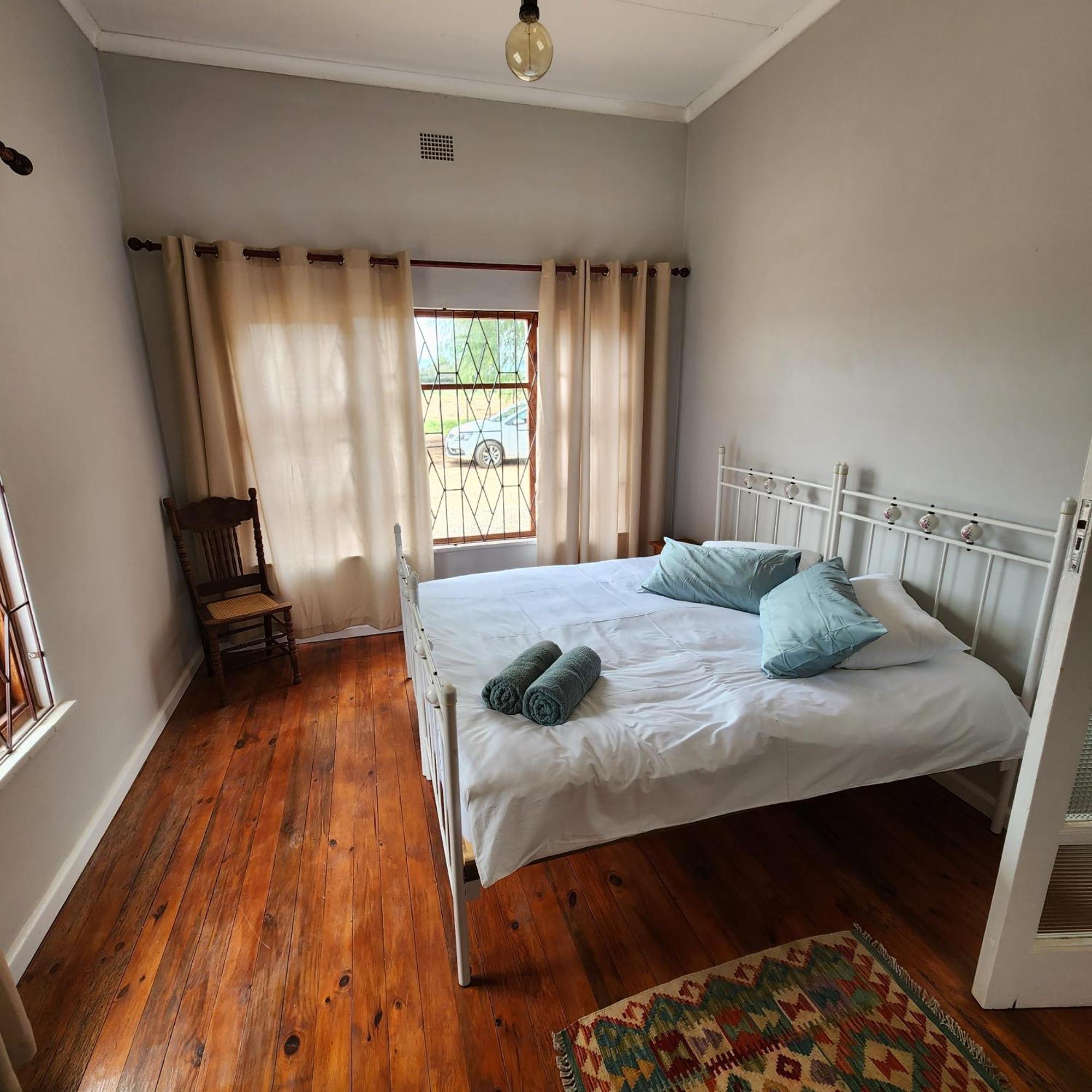 Karoo Leeu Self Catering Villa Oudtshoorn Luaran gambar